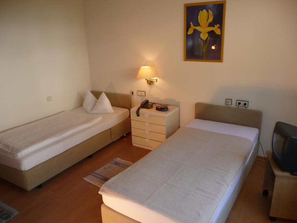 Hotel Stern Лаутербах Екстериор снимка